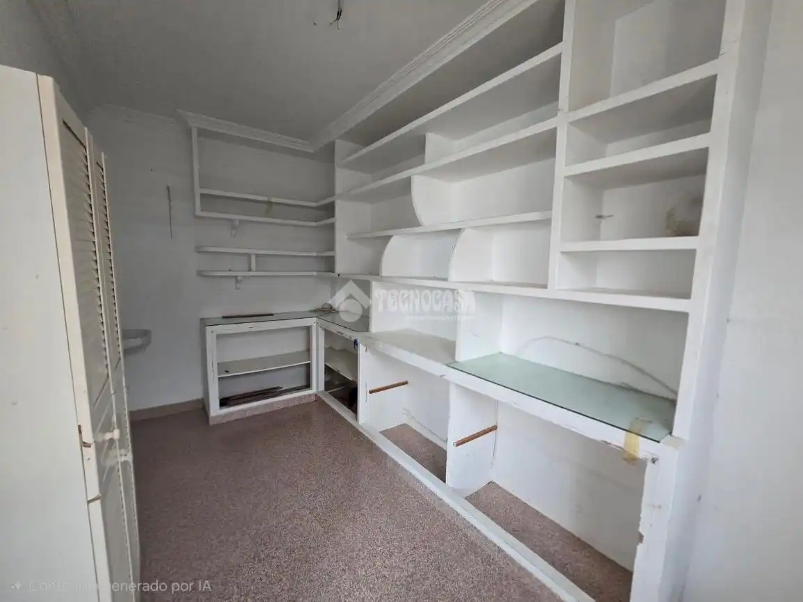 Casa adosada en venta en Morón de la Frontera