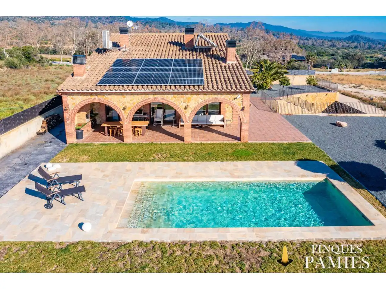 Jardí de Casa o xalet en venda en Vilanova d'Escornalbou amb Aire condicionat, Calefacció i Jardí privat