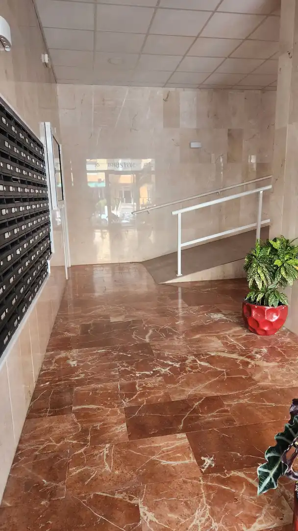 Apartments for rent in Avenida América, 88, Centro Internacional