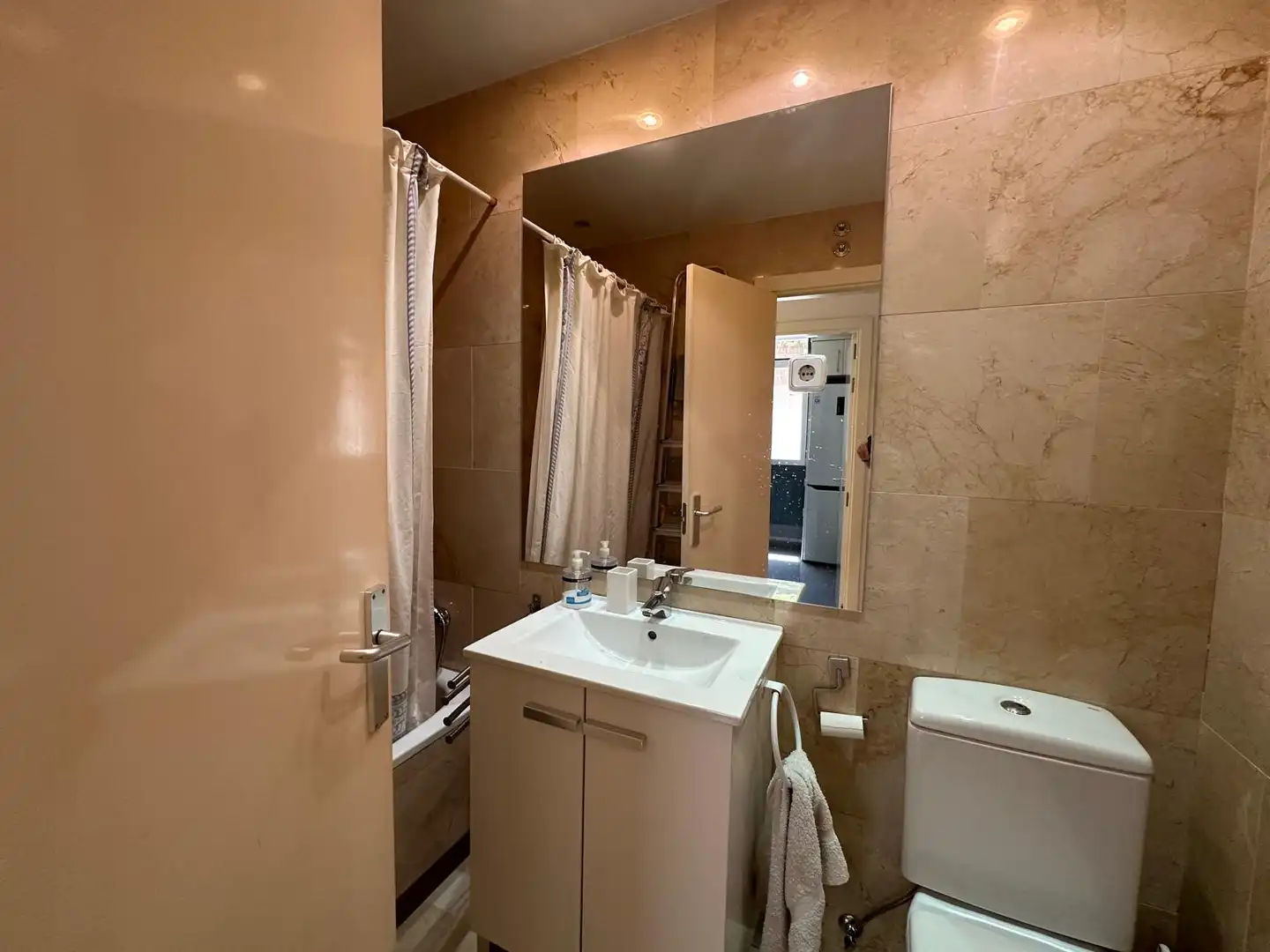 Baño de Piso en venta en Torrelodones con Calefacción, Jardín privado y Terraza