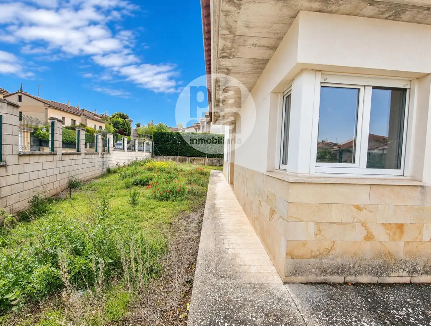 Vista exterior de Casa o chalet en venta en Arcos con Calefacción, Jardín privado y Terraza