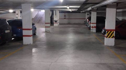 Foto 2 de Garaje en venta en Calle Jacinto Benavente, 2, La Algaba, Sevilla