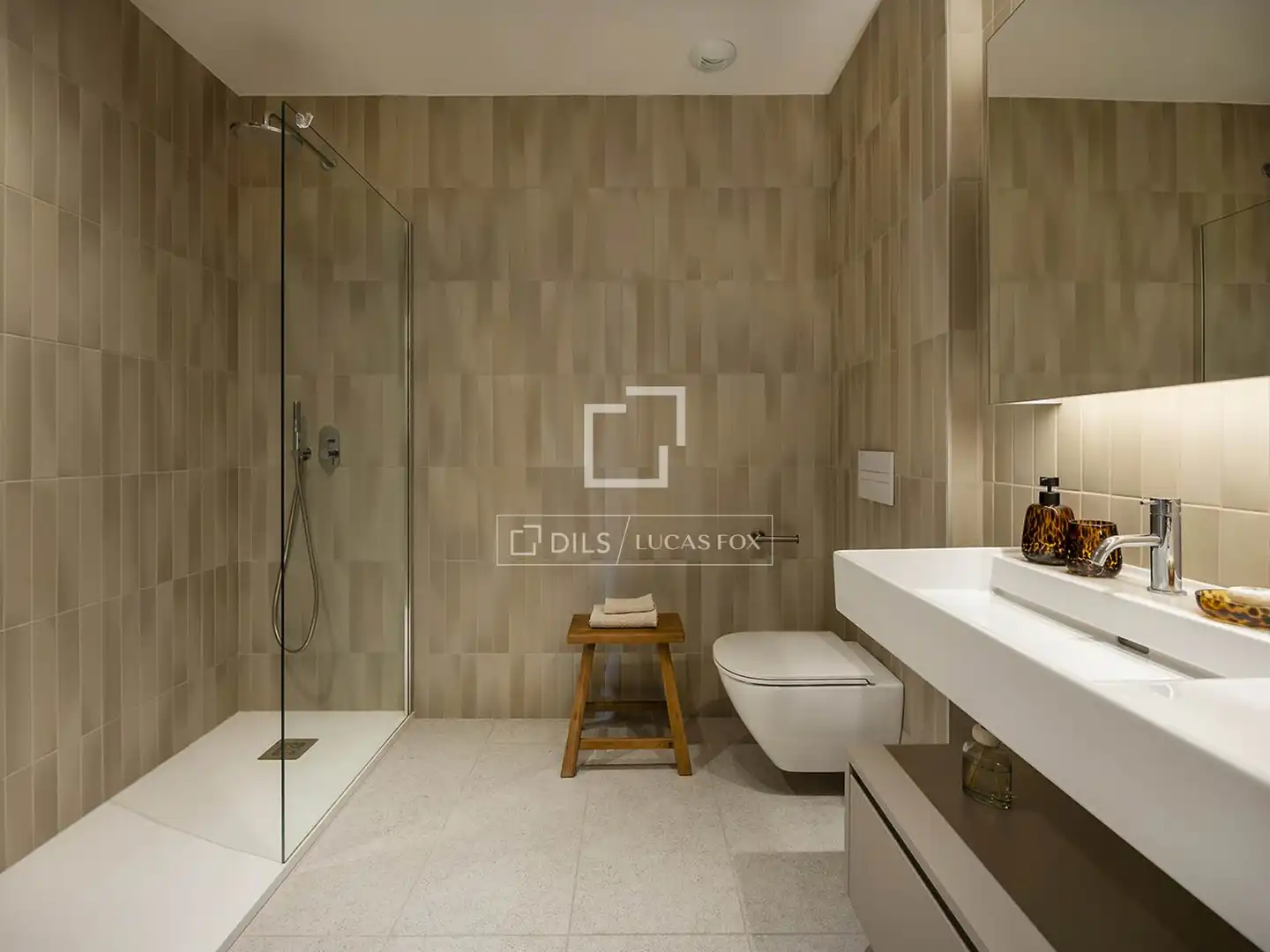 Baño de Ático en venta en Barcelona con Aire acondicionado, Calefacción y Parquet