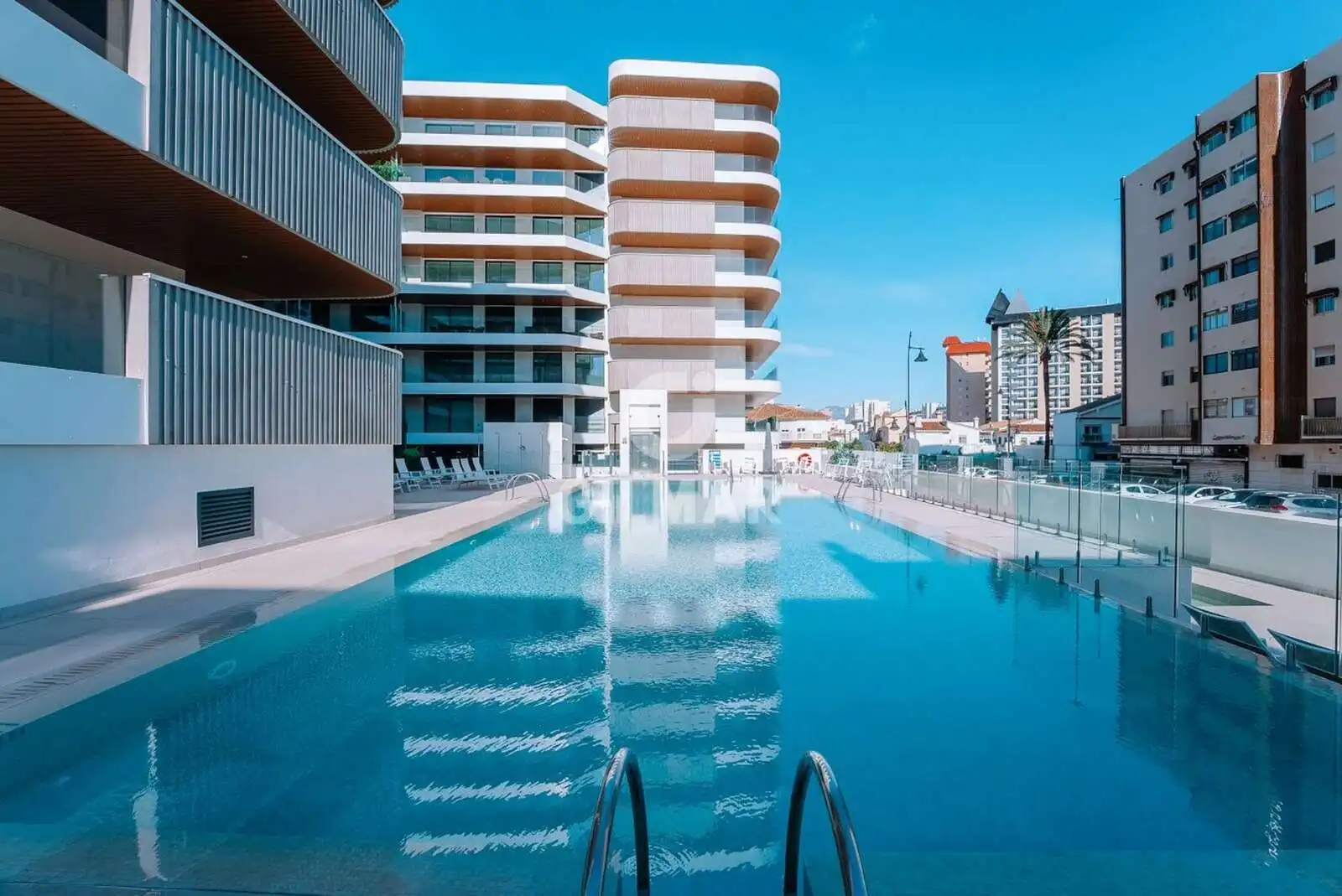 Piscina de Pis en venda en Fuengirola amb Calefacció, Traster i Piscina