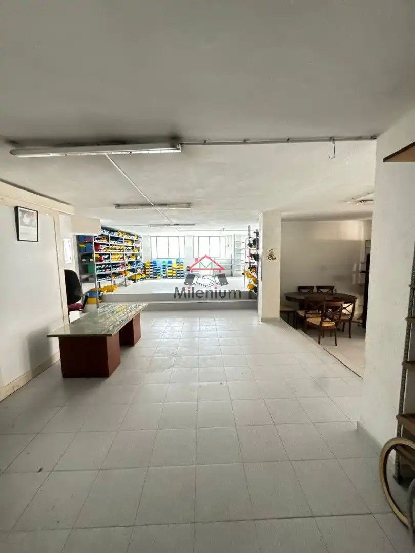 Local comercial en venta en Calle General Castaños, imagen 2