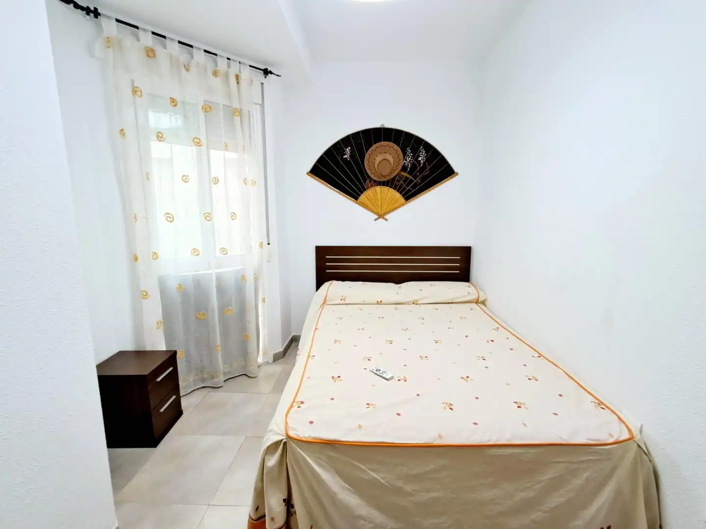 Habitación de Apartamento en venta en Águilas con Amueblado y Balcón