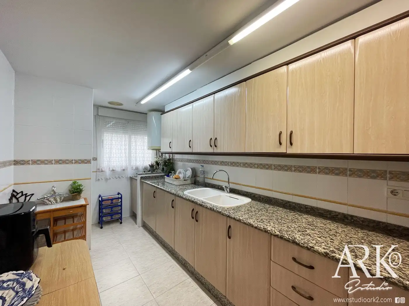 Kitchen of Duplexes for sale in Gandia  with Air Conditioner, Terrace and Storage room