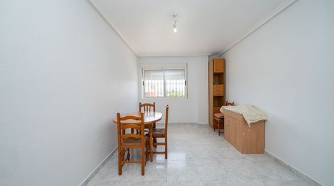 Foto 2 de Piso en venta en Carrer Beniel Desamparados, Desamparados - Hurchillo - Torremendo, Orihuela