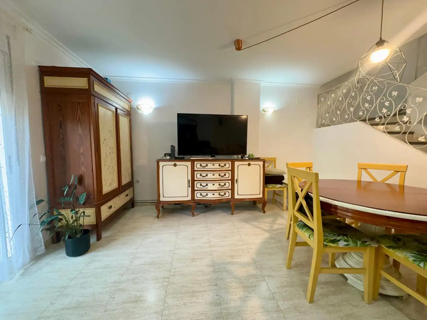 Living room of Detached homes for sale in Sagunto / Sagunt  with Air Conditioner, Heating and Terrace