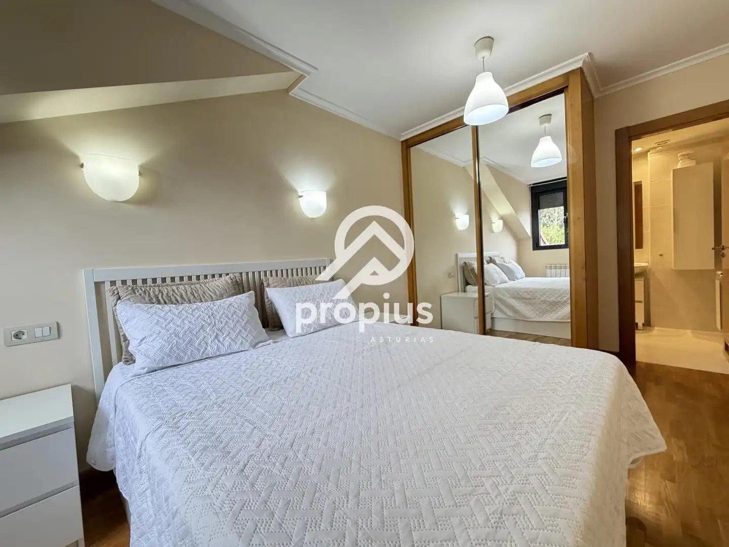 Bedroom of Flat for sale in Llanes  with Heating and Furnished
