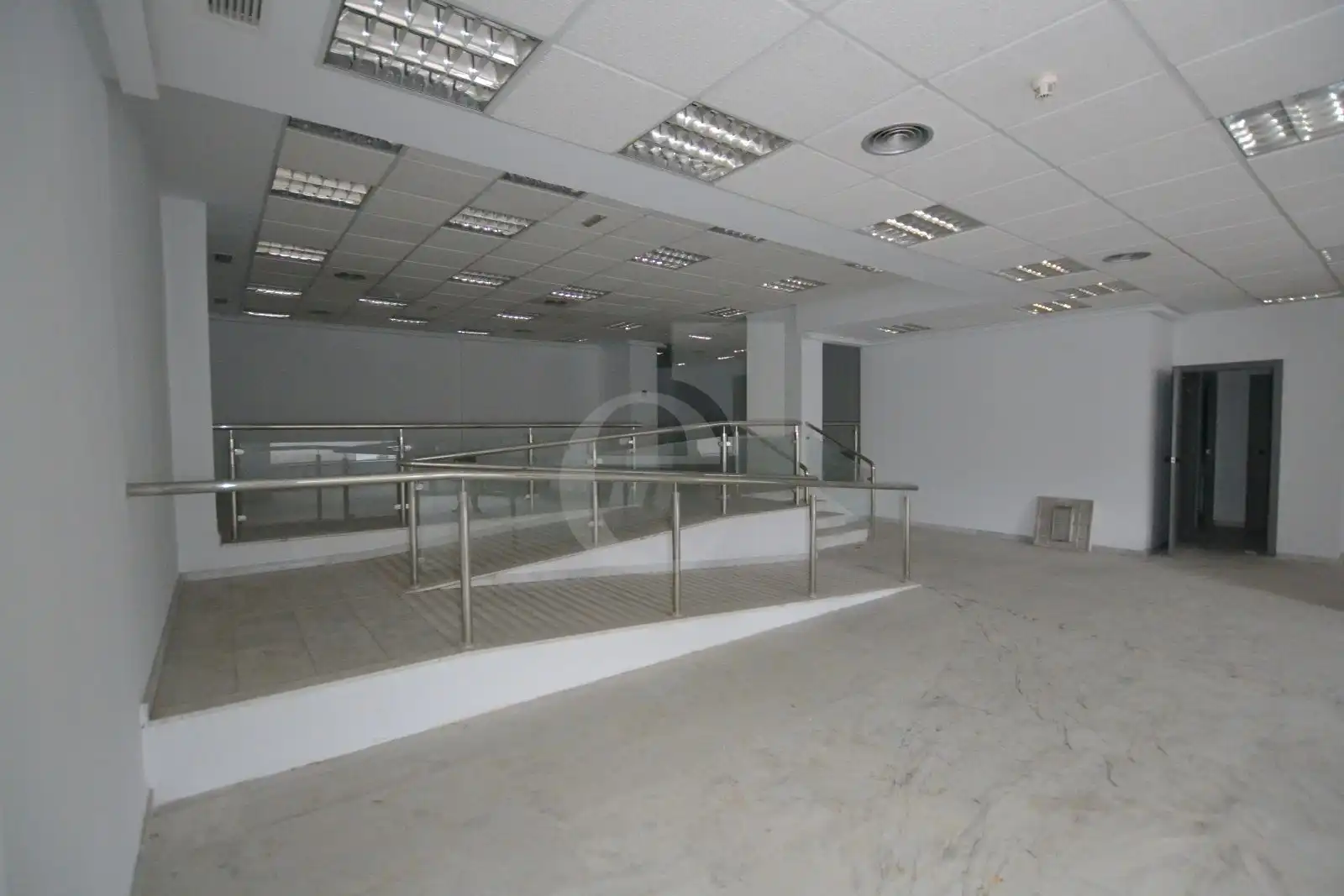Business premises to rent in L'Eixample, imagen 2