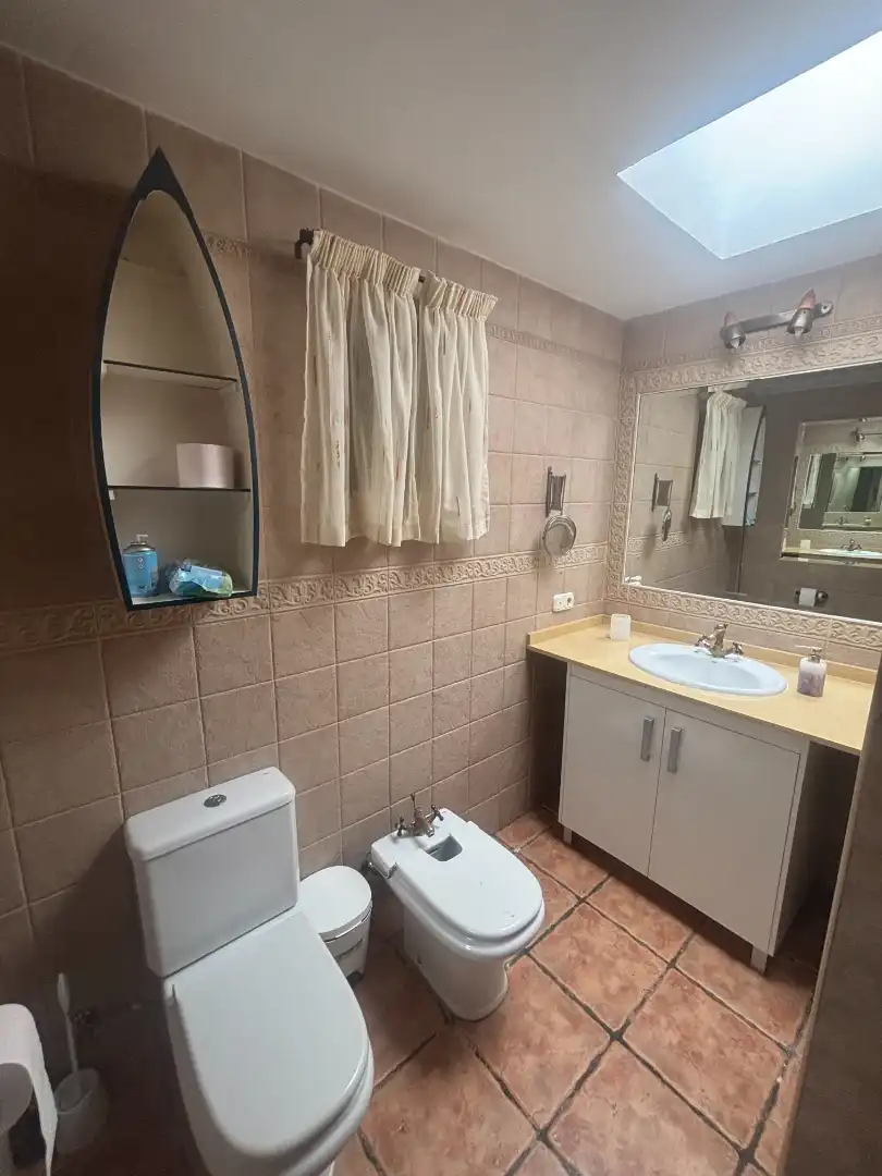 Baño de Casa adosada en venta en Marbella con Aire acondicionado, Terraza y Amueblado