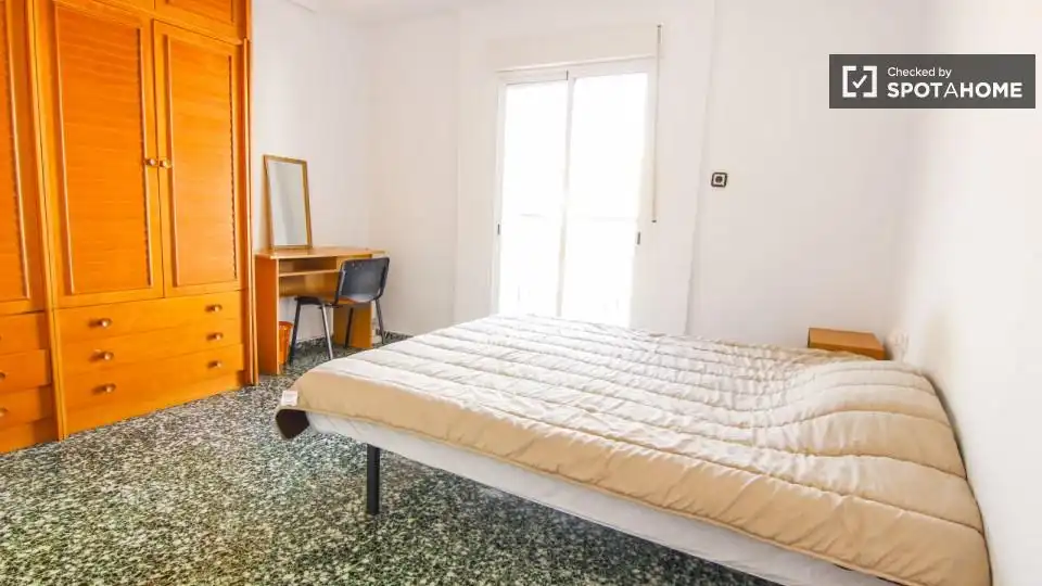 Habitación en Barrio de Benimaclet