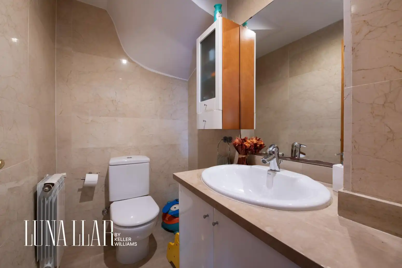 Bathroom of Attic for sale in Sitges  with Air Conditioner and Terrace