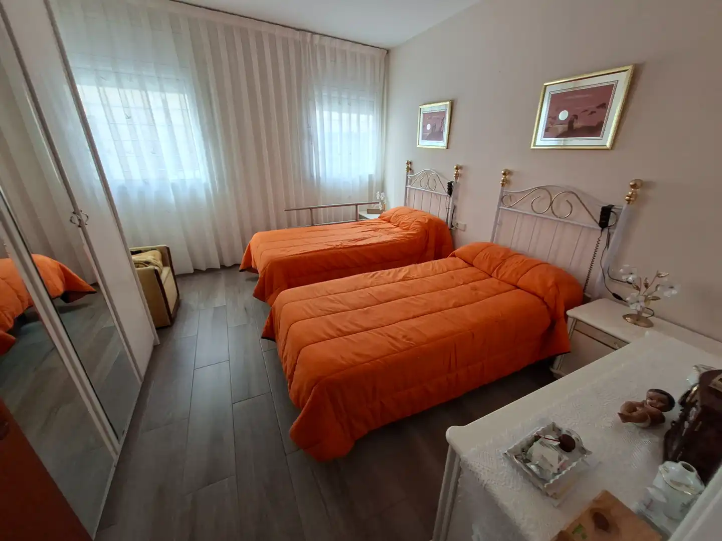 Habitación de Planta baja en venta en Castellar del Vallès con Aire acondicionado y Calefacción