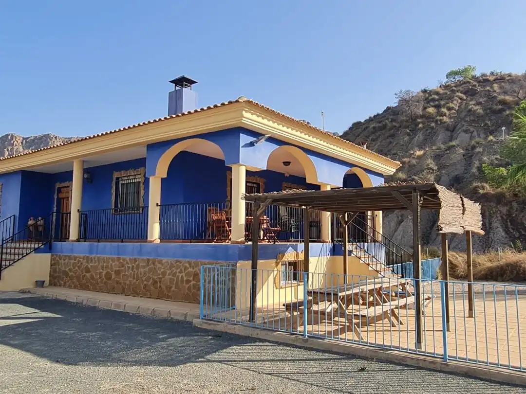 Villa con giardino in vendita a Paraje Saque y Navela 1, imagen 7