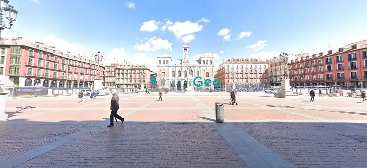 Außenansicht von Gebäude zur Miete in Valladolid