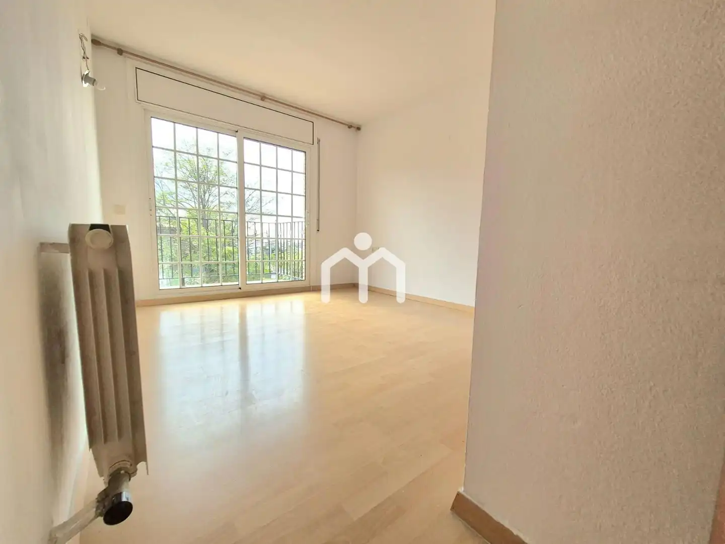 Habitación de Casa adosada en venta en Premià de Dalt con Calefacción, Parquet y Terraza