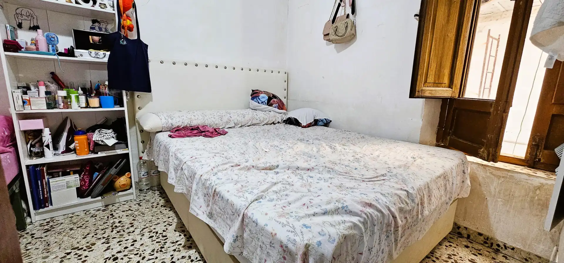 Habitación de Planta baja en venta en Totana con Terraza, Trastero y Amueblado