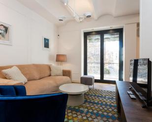 Living room of Apartment to rent in  Barcelona Capital  with Air Conditioner, Oven and Washing machine