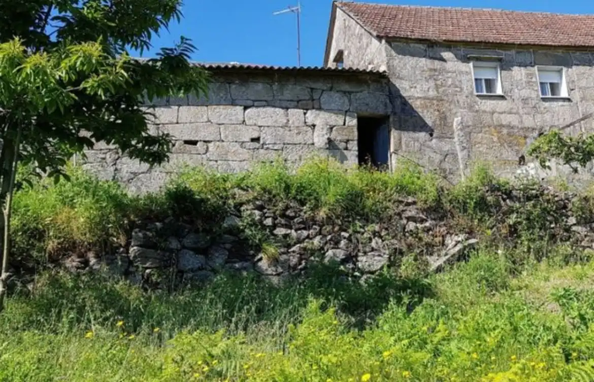 Casa amb jardí en venda a Lugar Ermida 87, imagen 2