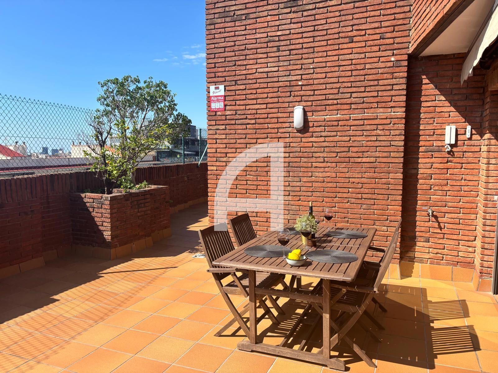 Terrassa de Àtic de lloguer en  Barcelona Capital amb Aire condicionat, Calefacció i Parquet