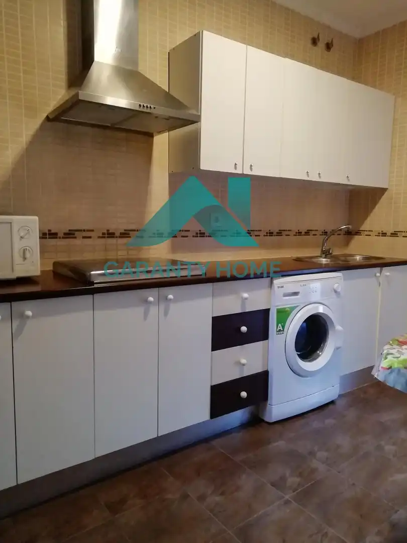 Cuina de Casa o xalet en venda en Cáceres amb Terrassa i Moblat