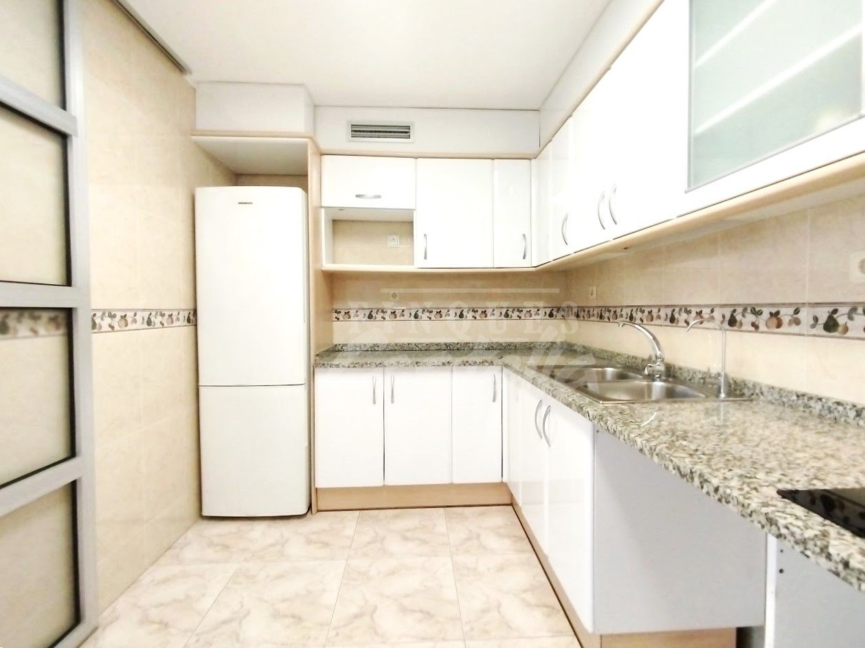 Cuina de Pis en venda en Mataró amb Aire condicionat i Calefacció