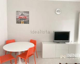 Living room of Flat to rent in Bilbao   with Heating