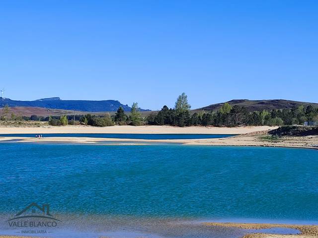 Casa-chalet en Venta en Arija