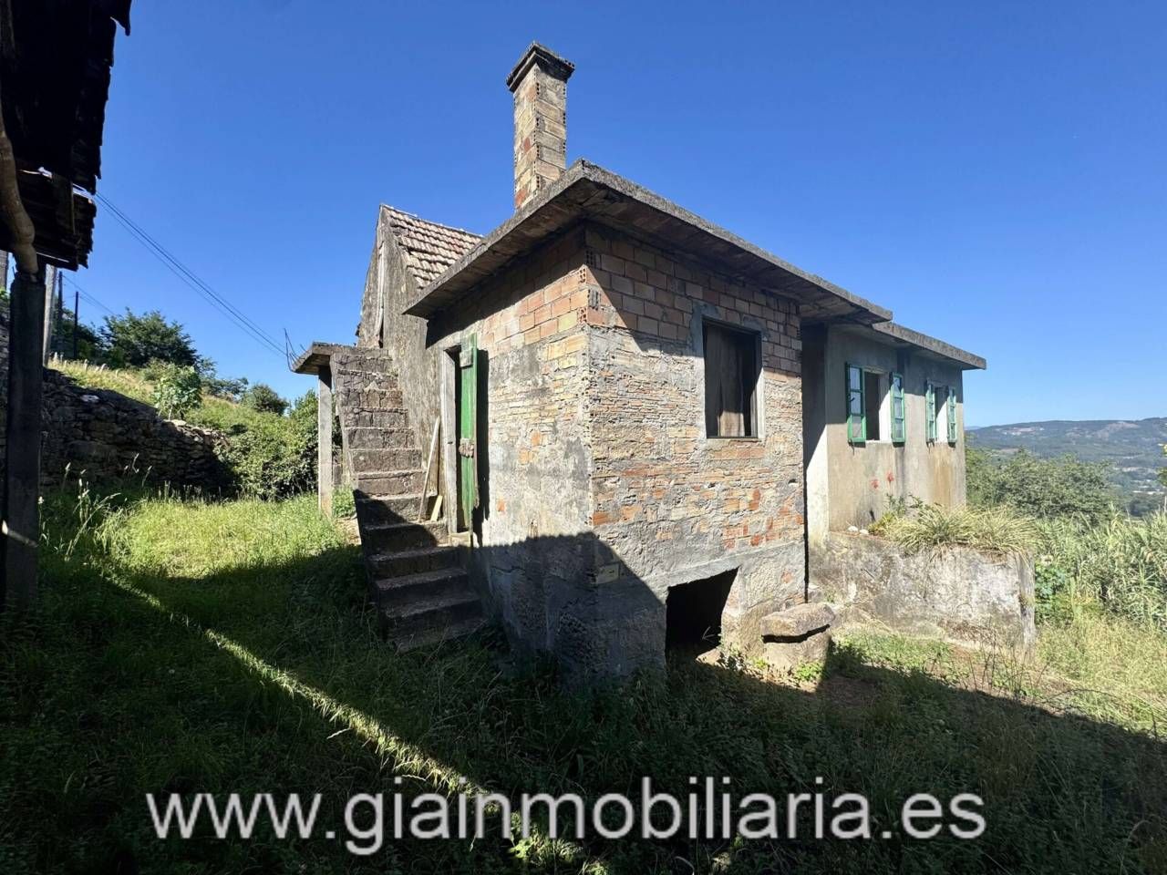 Casa o xalet en venda en Mos amb Jardí privat