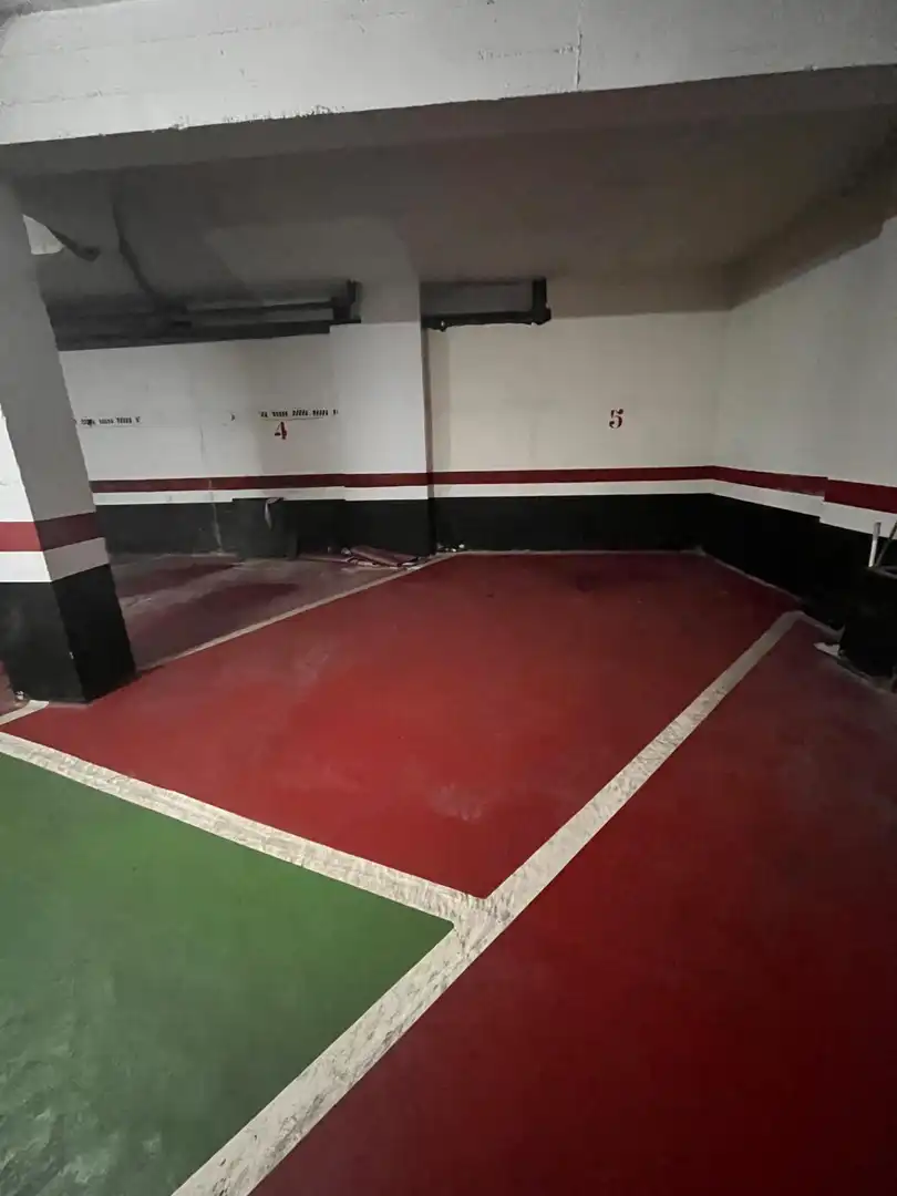 Parking of Garage for sale in Basauri 
