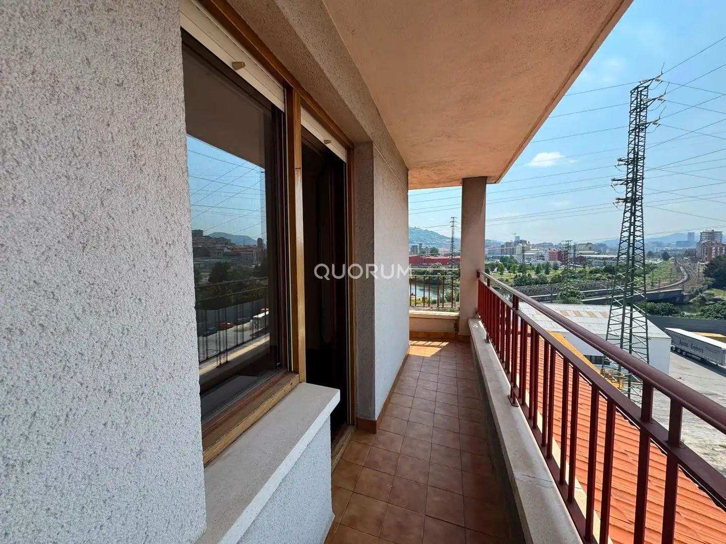 Terraza de Ático en venta en Barakaldo  con Calefacción, Terraza y Trastero