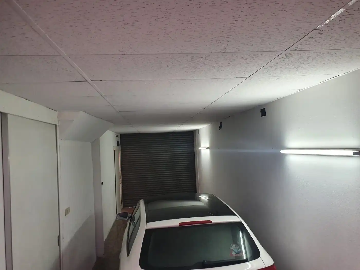 Parking of Houses for sale in Sabadell  with Air Conditioner, Heating and Parquet flooring