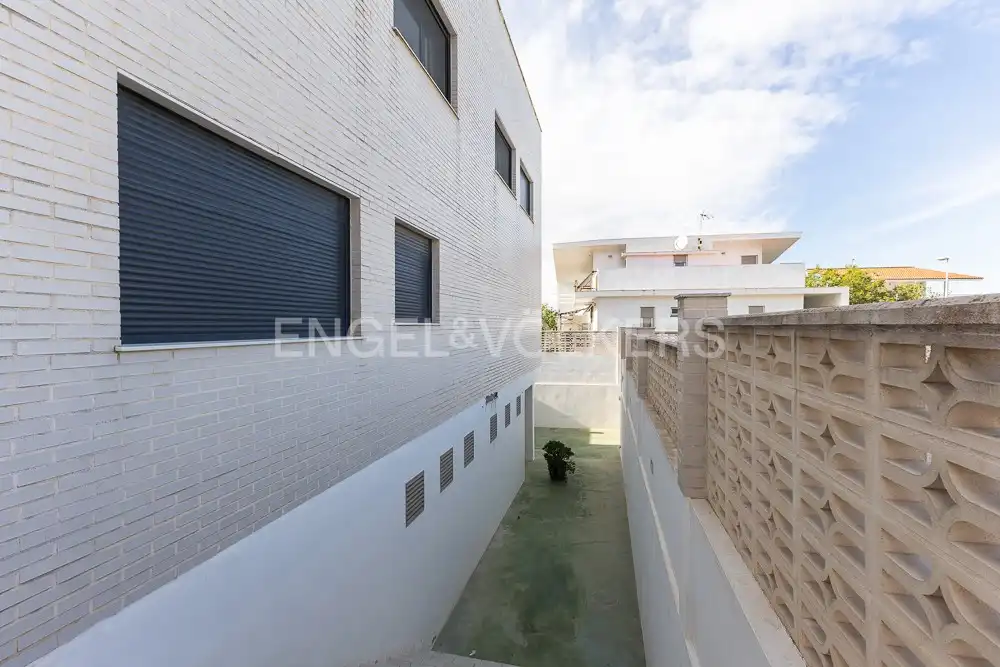 Exterior view of Houses for sale in Cullera  with Air Conditioner, Heating and Terrace