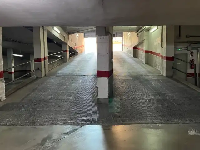 Individual with lift for sale in Carrer de Galicia 1, imagen 3