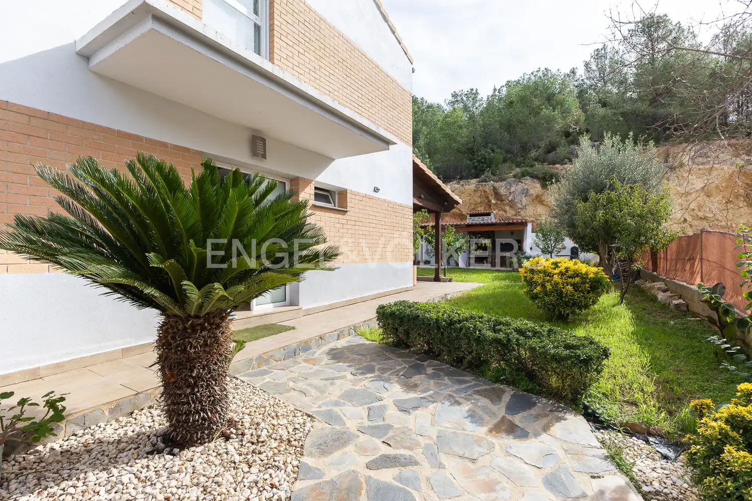 Houses for rent in Chiva, Valencia