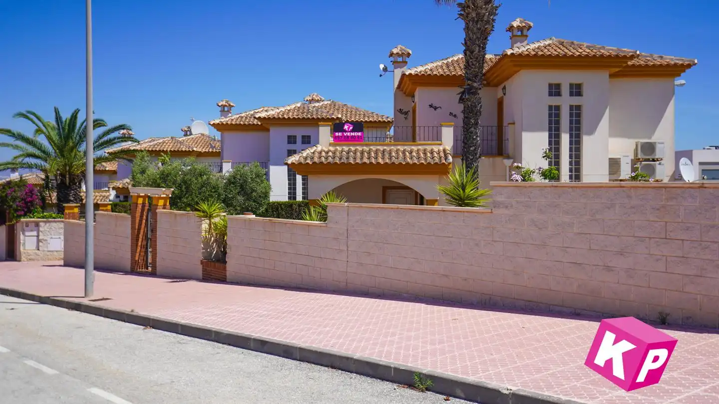 Vista exterior de Casa o chalet en venta en Rojales con Aire acondicionado, Jardín privado y Terraza