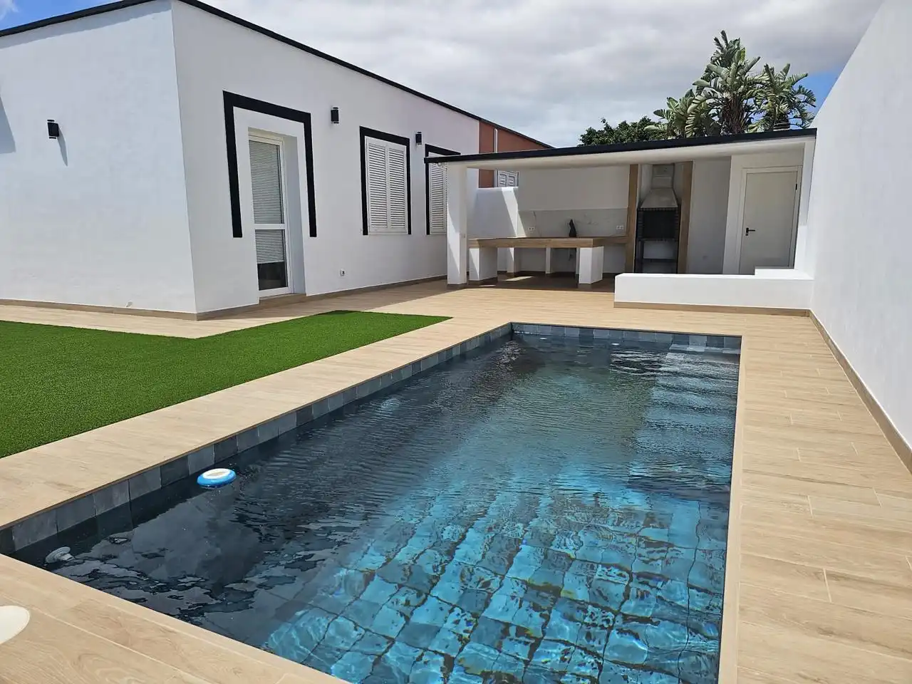 Piscina de Casa o chalet en venta en Arona