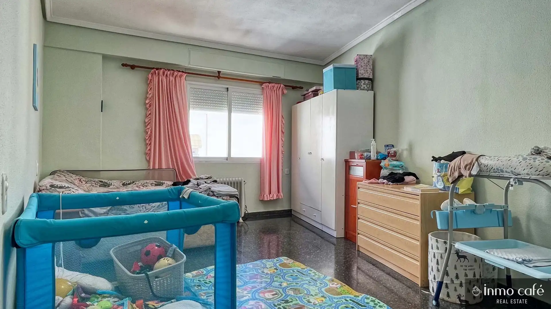 Habitación de Piso en venta en Canals