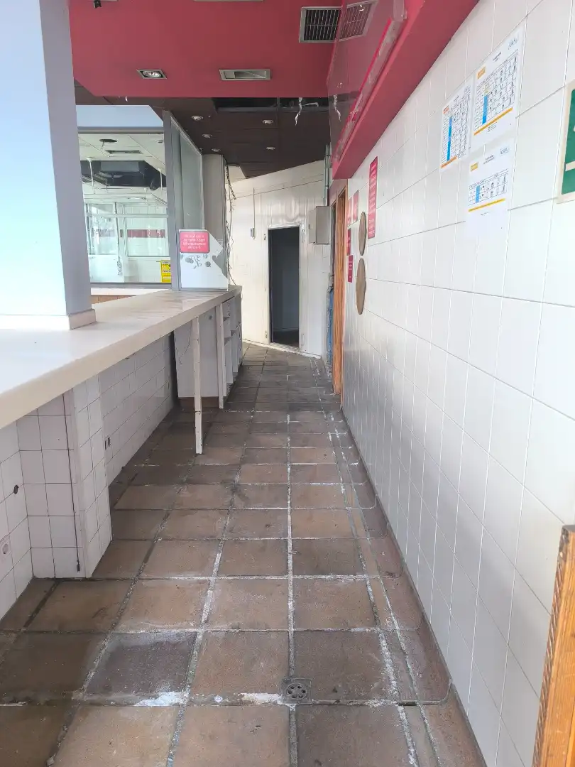 Commercial properties for rent in Rúa Zamora, 51, O Castro