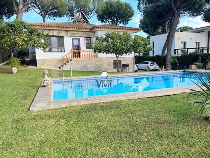 Exterior view of House or chalet for sale in Alcalá de Guadaira  with Air Conditioner, Storage room and Swimming Pool