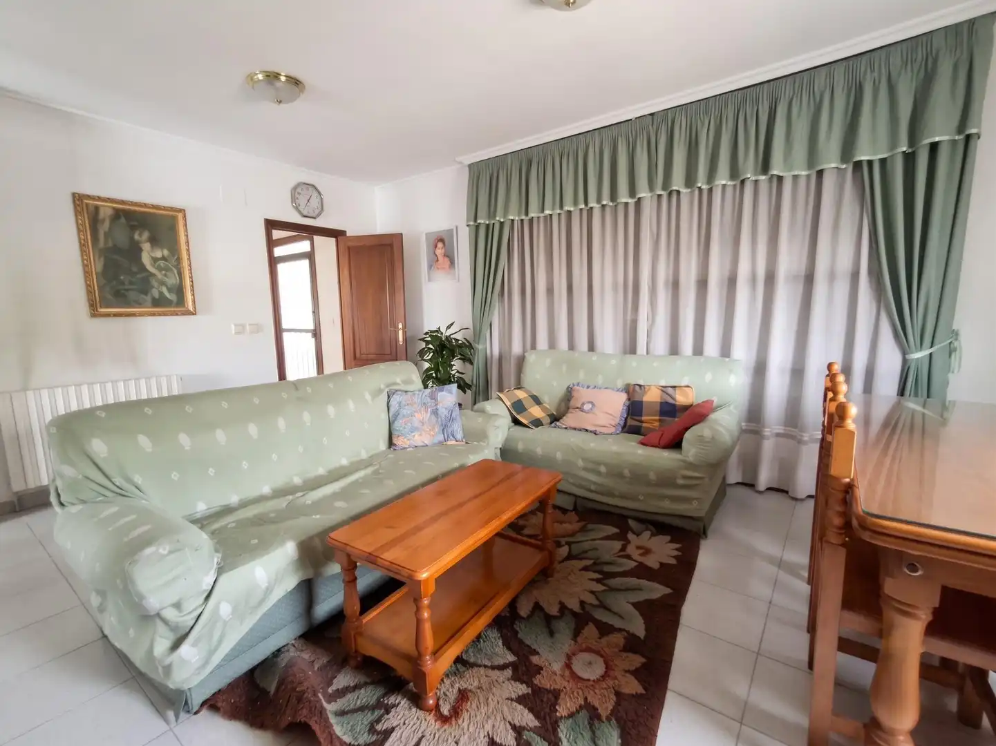 Sala de estar de Casa o chalet en venta en Ourense Capital  con Calefacción, Jardín privado y Terraza