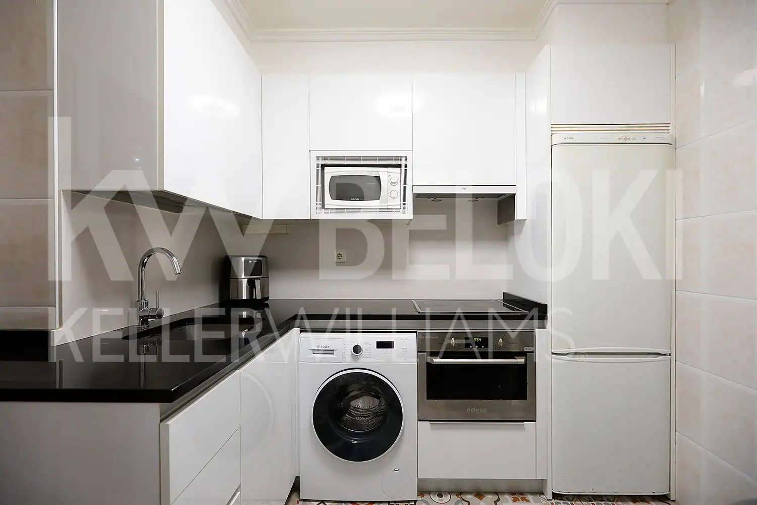 Cocina de Piso de alquiler en Donostia - San Sebastián  con Calefacción, Amueblado y Balcón