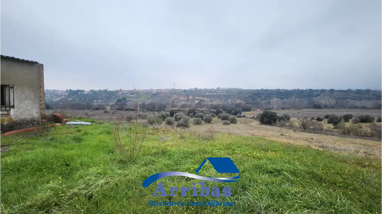 Country homes for sale in Escalona
