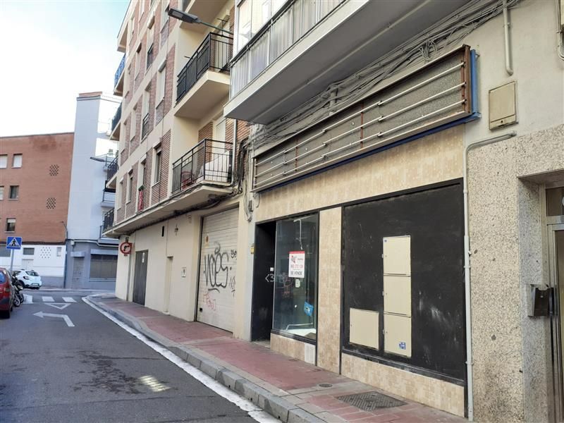 Vista exterior de Local en venda en Valladolid Capital