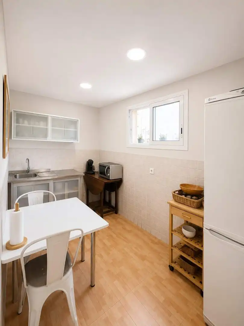 Kitchen of Office for rent in Barcelona