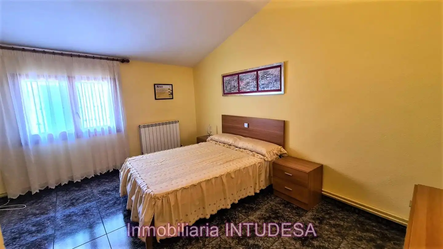Habitación de Casa o chalet en venta en Corella con Aire acondicionado, Calefacción y Jardín privado
