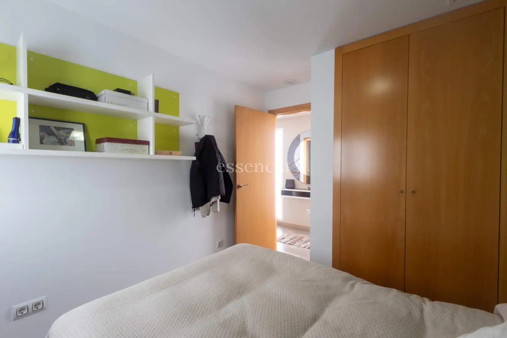 Habitación de Ático en venta en Miramar con Aire acondicionado, Terraza y Trastero