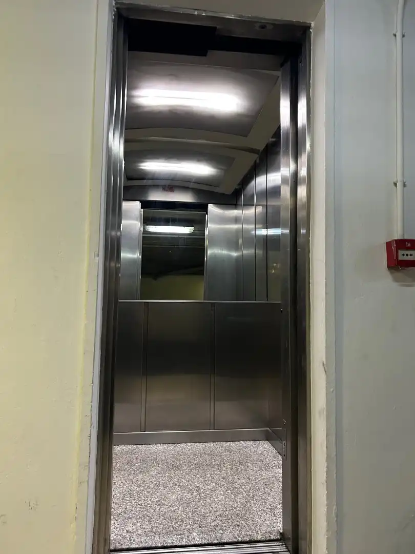Garage for sale in Sevilla  with Alarm